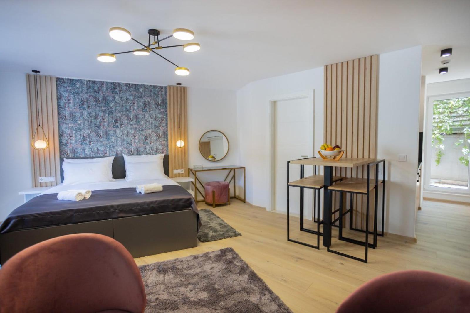 Apartamento Happy House Old Town Luxury SJJ Exterior foto